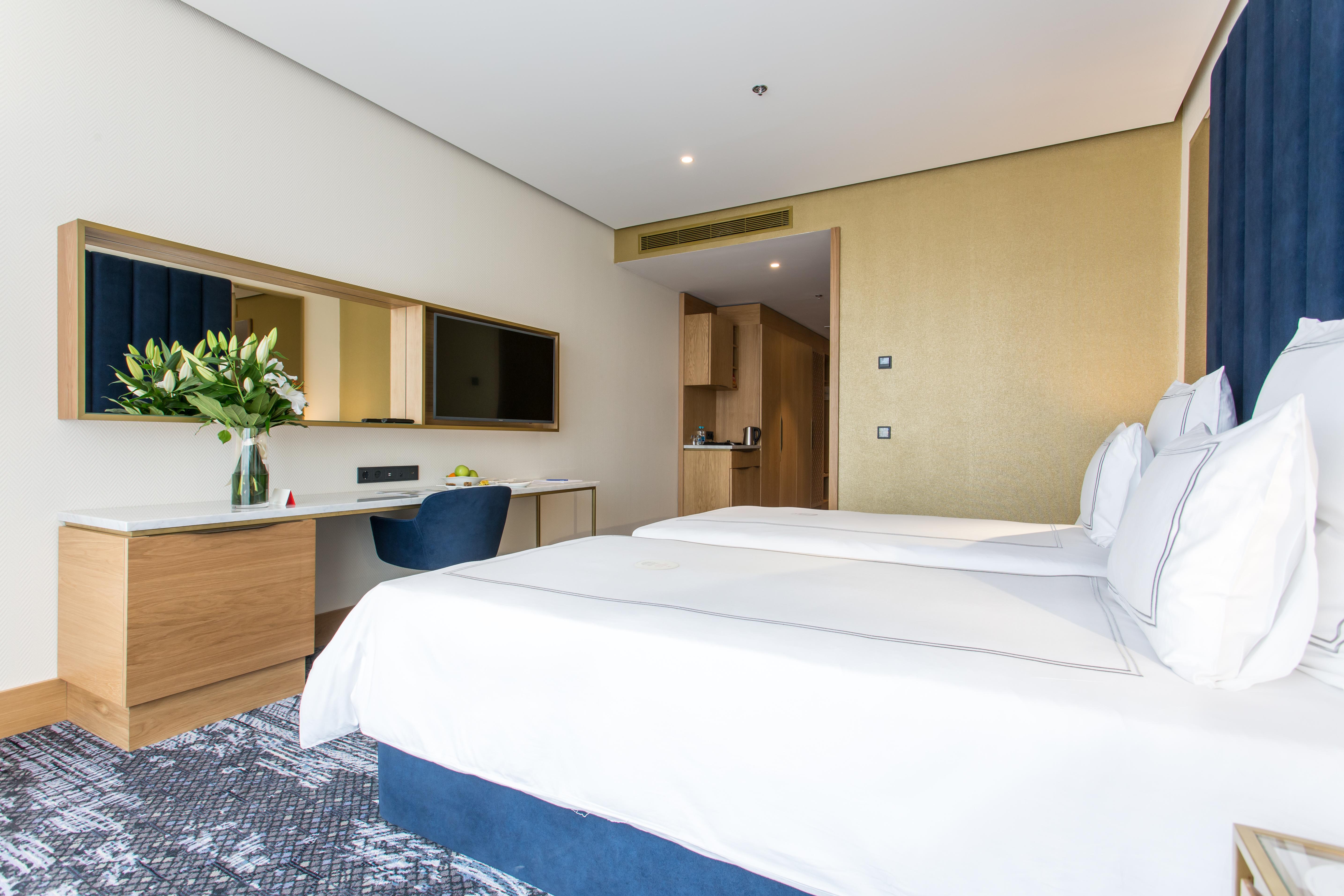 Swissotel Sarajevo Luaran gambar A room at the hotel